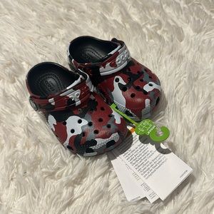 COPY - Brand New Crocs